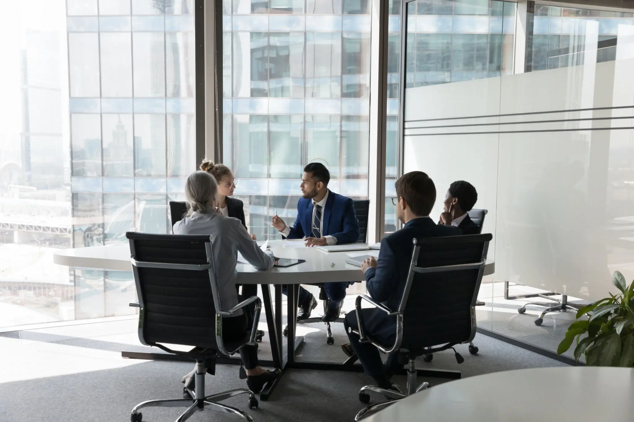 Cicrim professionals meeting with clients